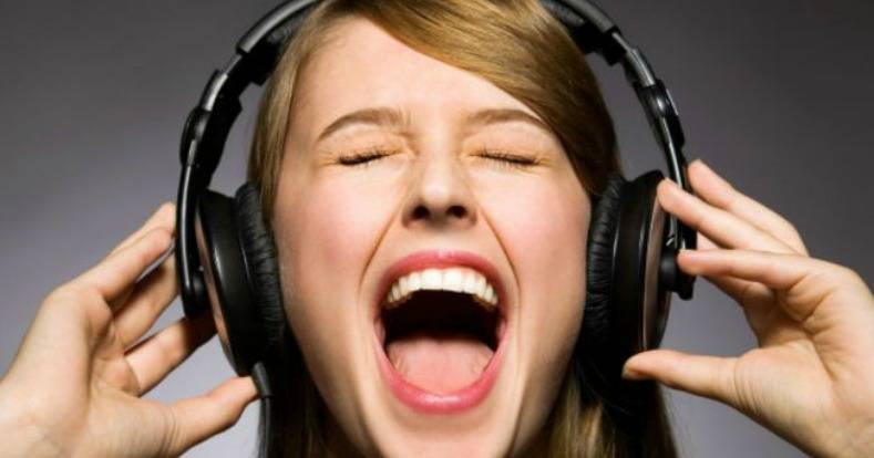 pérdidas de audición por los auriculares